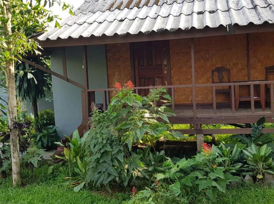 Pasanchai Bungalow Ванг-Виенг Экстерьер фото