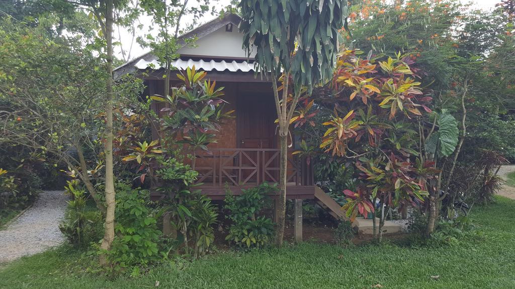Pasanchai Bungalow Ванг-Виенг Экстерьер фото
