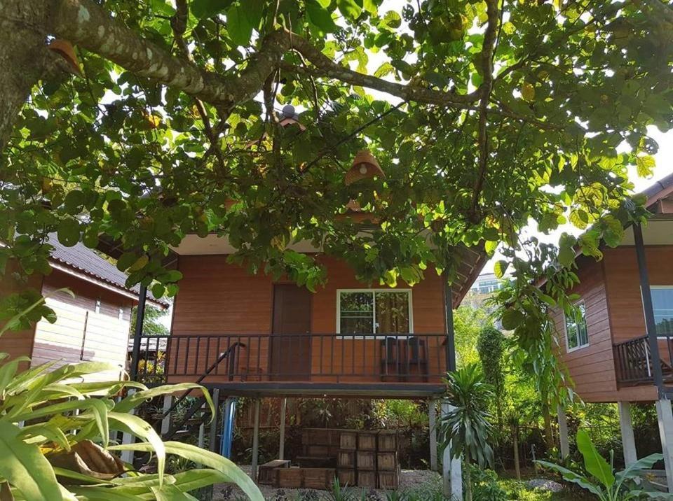 Pasanchai Bungalow Ванг-Виенг Экстерьер фото
